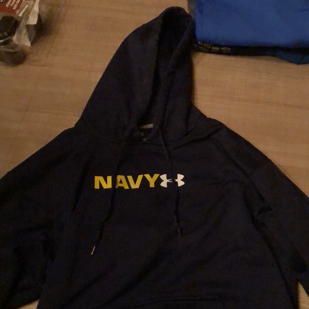 Men’s navy Under Armour hoodie